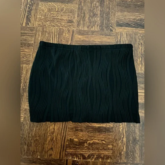 SHEIN ICON BODYCON MINI SKIRT IN BLACK *SKIRT ONLY* SIZE S TEXTURE KNIT FABRIC - Picture 5 of 8
